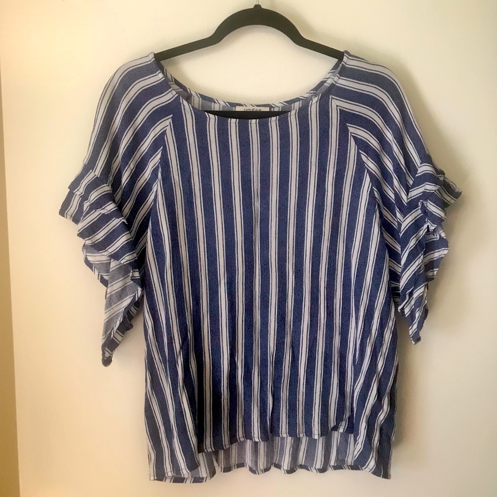 Umgee blue/white striped women’s shirt with flutter sleeves, size small